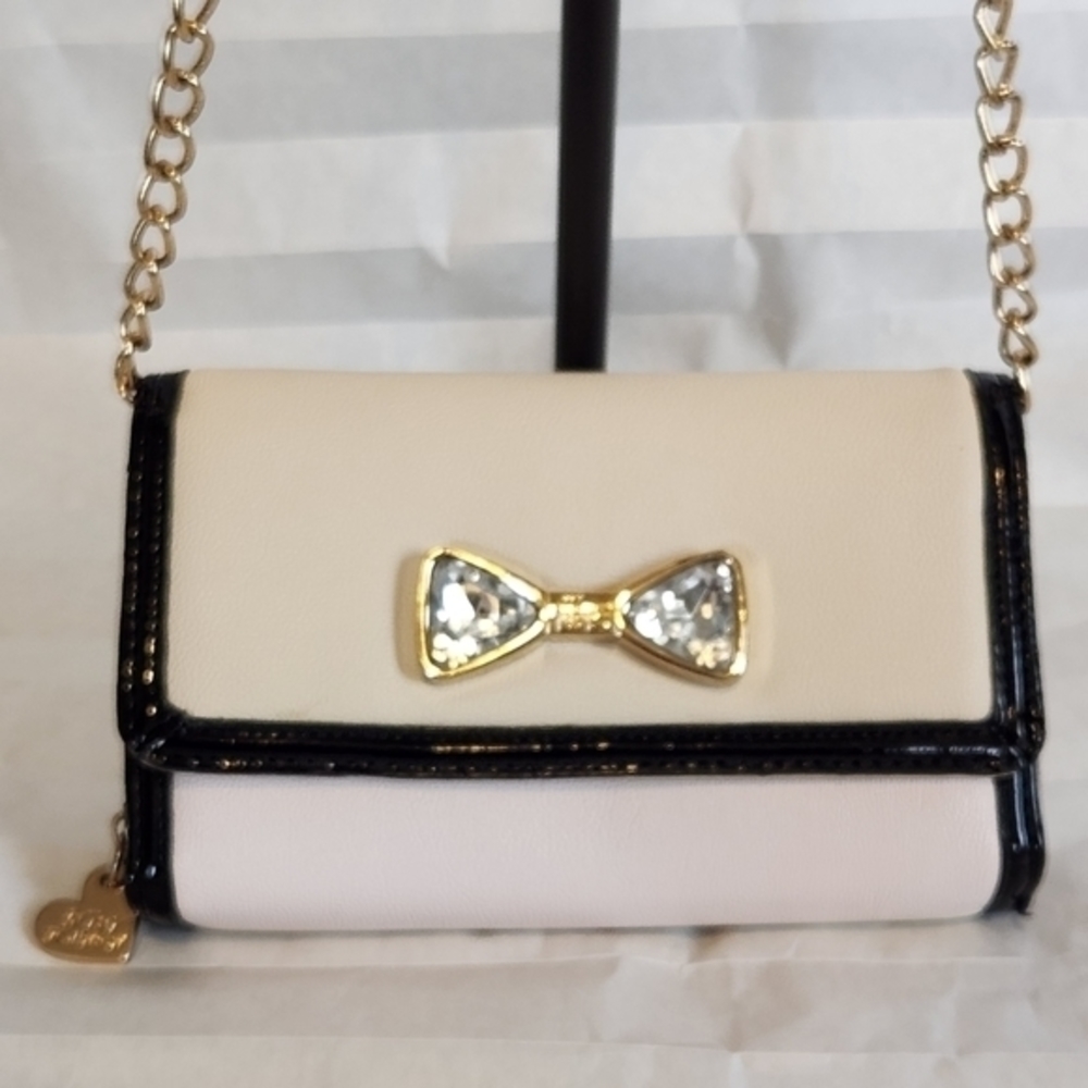 Betsey Johnson‎ Jeweled Bow Clutch Mini Purse Crossbody Gold Chain Bag
